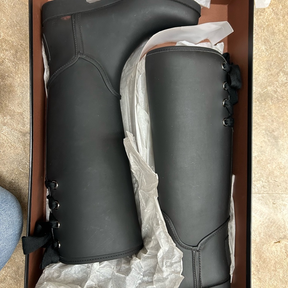 Black Knee-High Lace-Up Boots